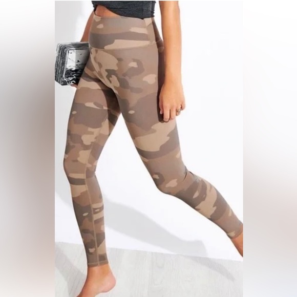 ALO Yoga Pants - ALO Yoga High Waist Vapor Leggings-NWOT!!